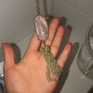 KENDRA SCOTT IRIDESCENT NECKLACE